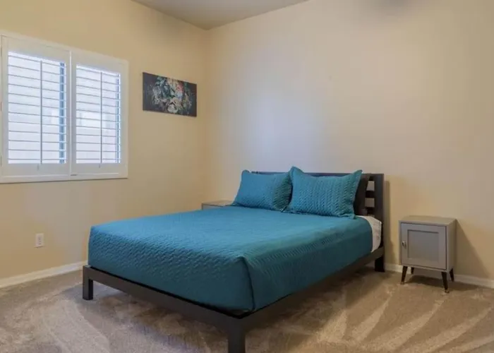 Spacious With Stunning Views Mesa