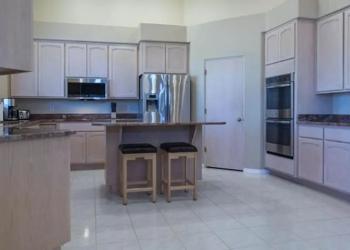 Spacious With Stunning Views * Mesa