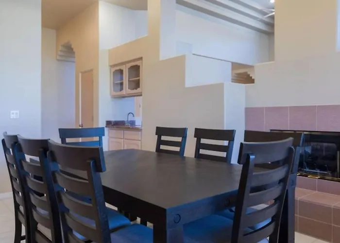 Spacious With Stunning Views *