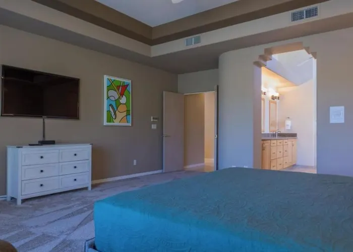 Spacious With Stunning Views Mesa