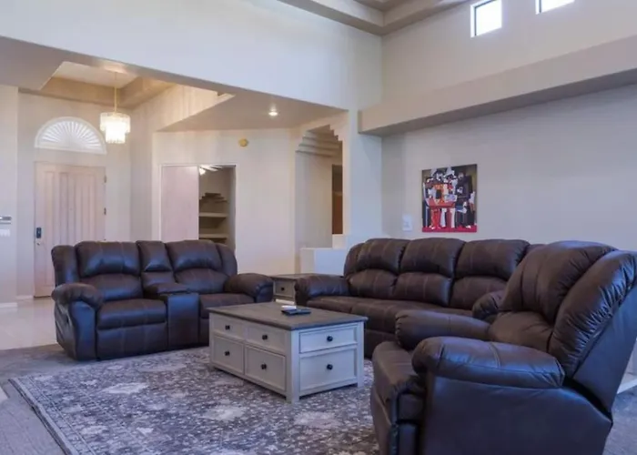 Spacious With Stunning Views Hébergement de vacances Mesa