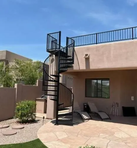 Spacious With Stunning Views Hébergement de vacances Mesa
